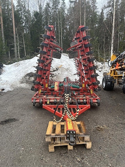 Kverneland Tiger 700