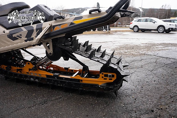 SKI-DOO FREERIDE 850 146" -22 3 of 8