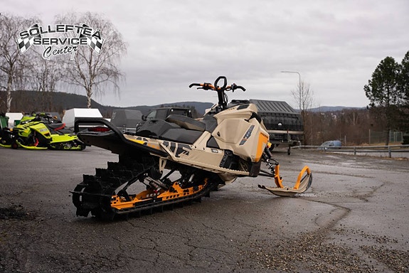SKI-DOO FREERIDE 850 146" -22 4 of 8