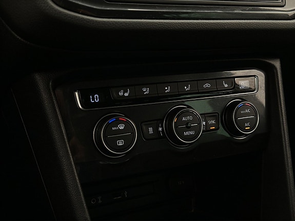 Volkswagen Tiguan 20 of 25
