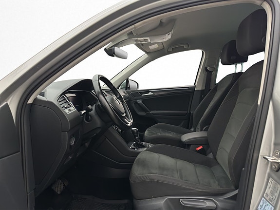 Volkswagen Tiguan 8 of 25