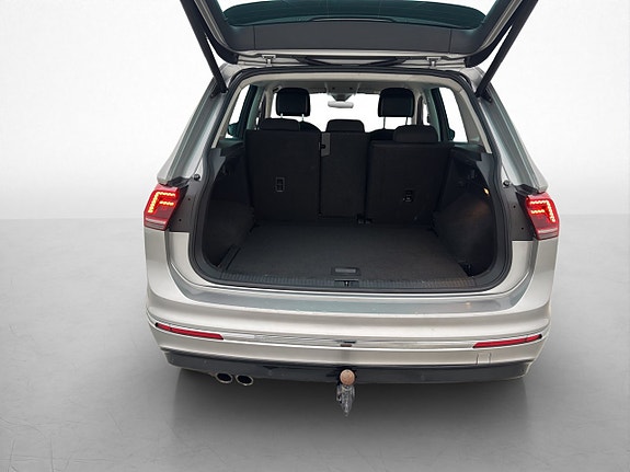 Volkswagen Tiguan 23 of 25