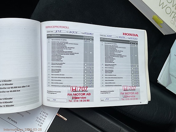 Honda CR-V 19 of 28