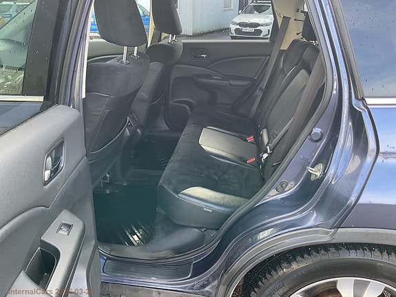 Honda CR-V 16 of 28