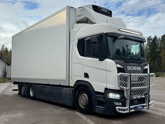 Kylbil Scania R450 B 6X2*4 NB -2017 | Carrier... via auktion 7 of 27