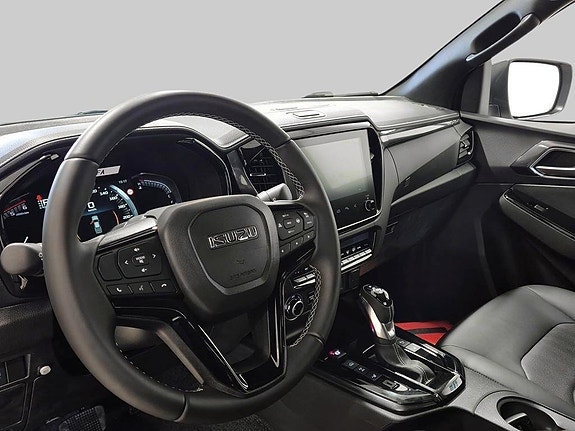 Isuzu D-max 7 of 10