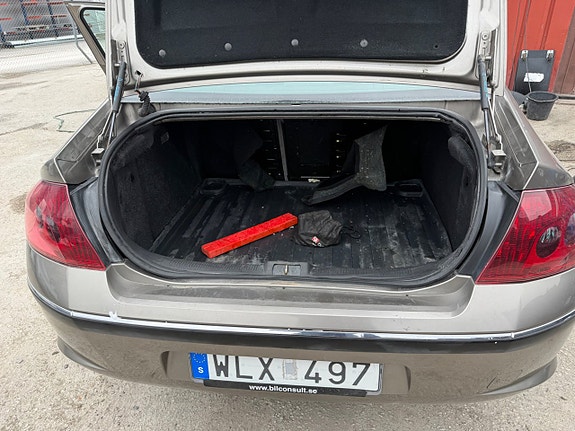 Peugeot 407 14 of 19