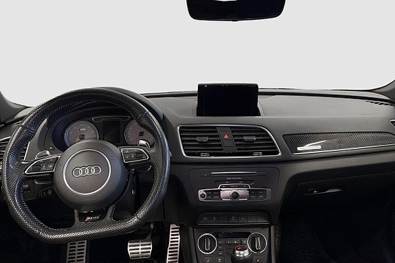 Audi RS Q3 7 of 21