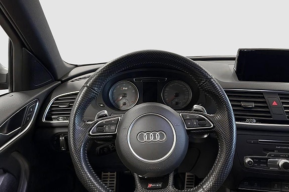 Audi RS Q3 6 of 21