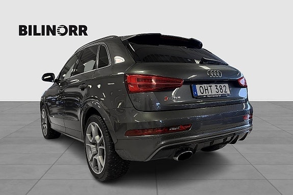 Audi RS Q3 4 of 5