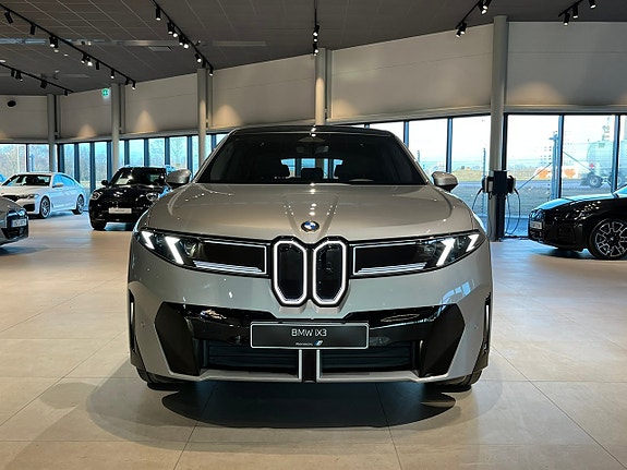 BMW iX3 2 of 5