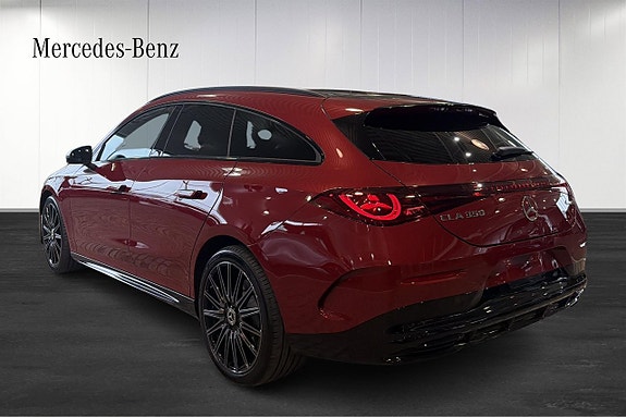 Mercedes-Benz CLA350 3 of 5