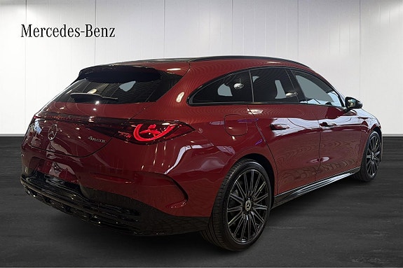 Mercedes-Benz CLA350 4 of 5
