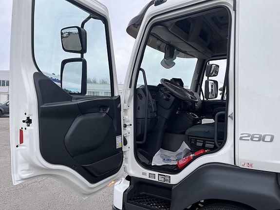 Volvo FL FL Höj och sänkbart skåp 8 of 8