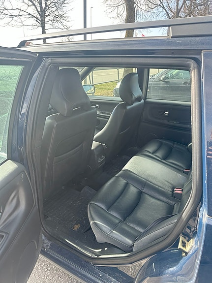 Volvo V70 4 of 4