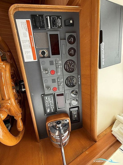Halvorsen 32 Gourmet Cruiser | 2x Yanmar Yanmar 165 12 of 24