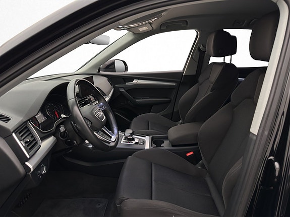 Audi Q5 8 of 25