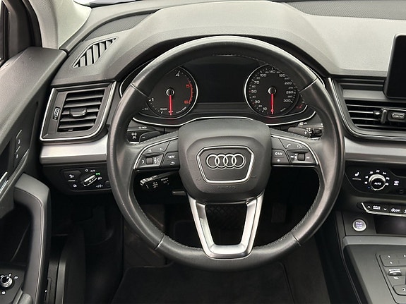 Audi Q5 10 of 25