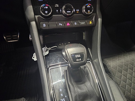 Skoda Karoq 9 of 11