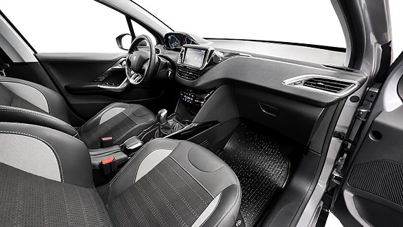 Peugeot 2008 14 of 16