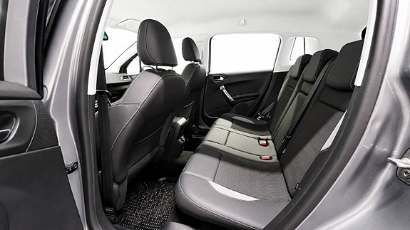 Peugeot 2008 12 of 19