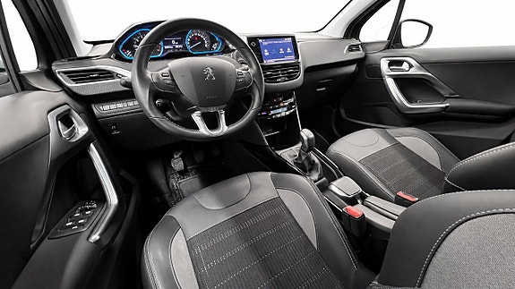 Peugeot 2008 11 of 19