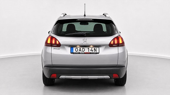 Peugeot 2008 5 of 16