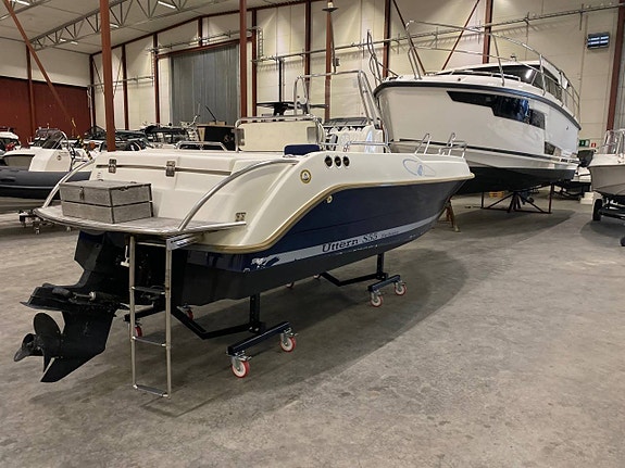 Uttern S55 Exclusive | Mercruiser 3,0 135hk 2 of 7