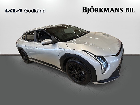 Kia EV4 3 of 5
