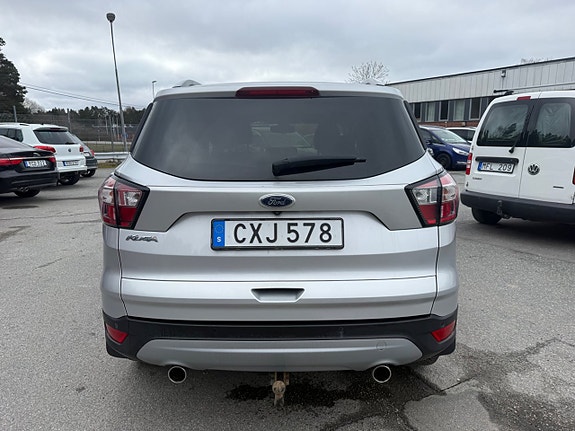 Ford Kuga 7 of 18