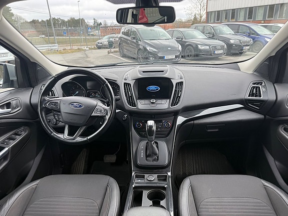 Ford Kuga 8 of 18