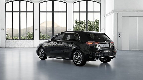 Mercedes-Benz A250 e 5 of 5