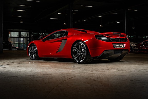 McLaren MP4-12C 6 of 30