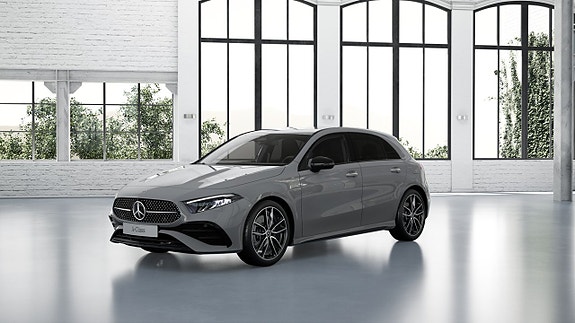 Mercedes-Benz A250 e 7 of 16