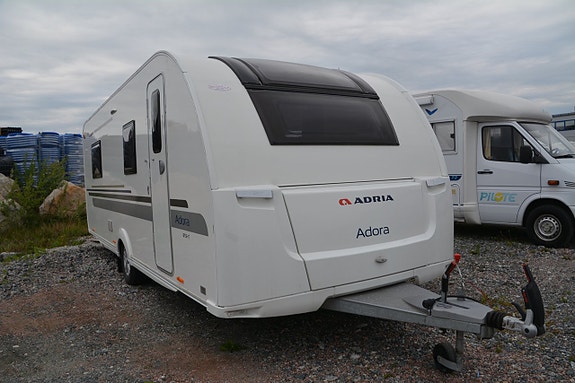 Adria Adora 613 HT Långbädd/Frontkök
