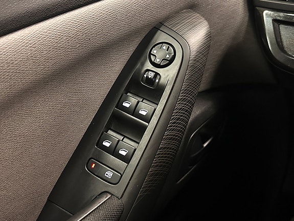 Citroen Grand C4 Picasso 14 of 24