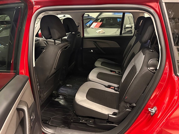 Citroen Grand C4 Picasso 24 of 24