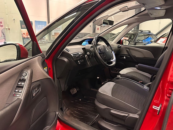 Citroen Grand C4 Picasso 13 of 24