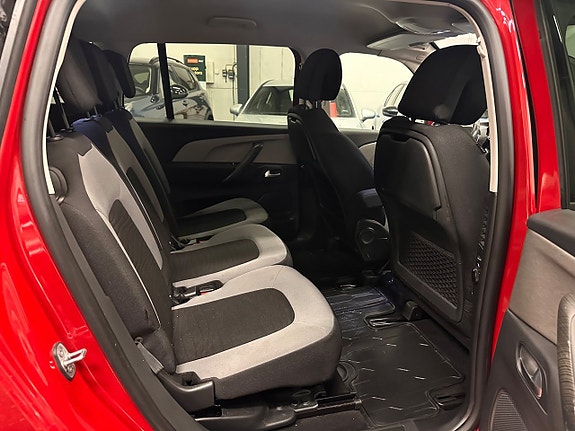 Citroen Grand C4 Picasso 11 of 24