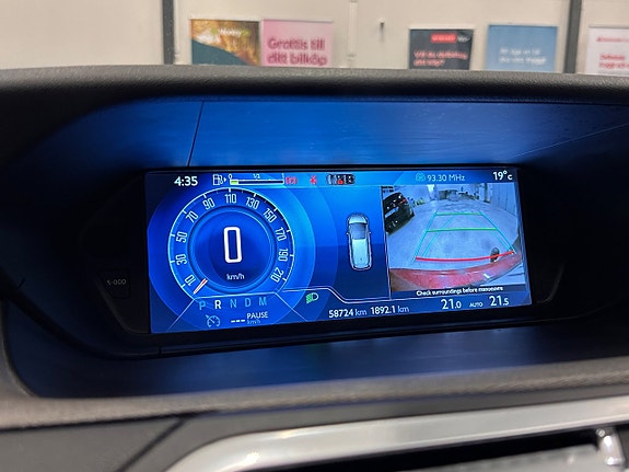 Citroen Grand C4 Picasso 17 of 24