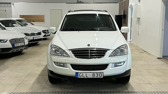 SsangYong Kyron 2 of 20