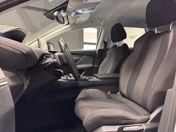 Peugeot 3008 10 of 14