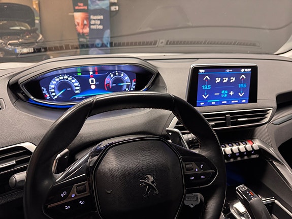 Peugeot 3008 14 of 14