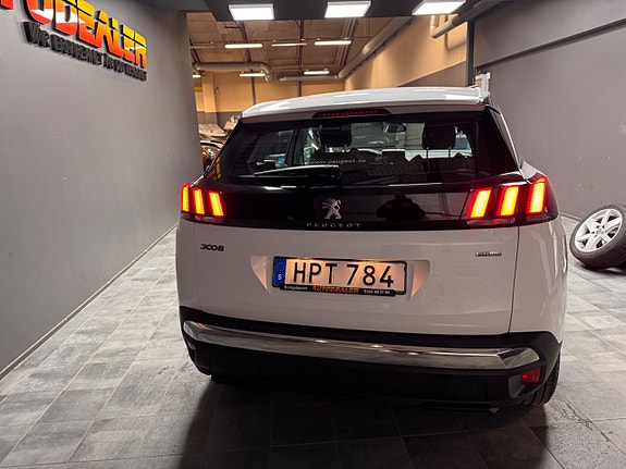 Peugeot 3008 5 of 5