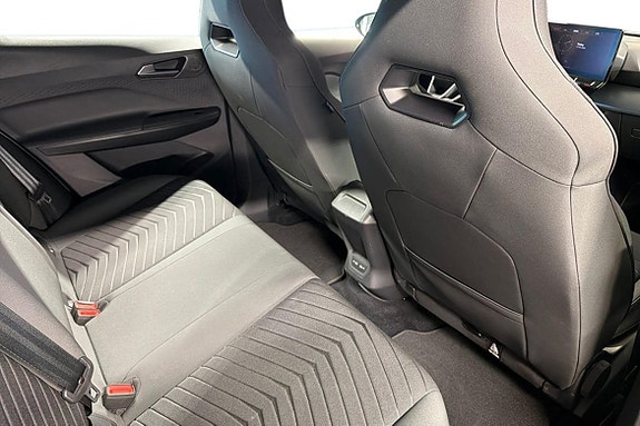 Cupra Born 10 of 14