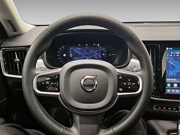 Volvo V90 8 of 17