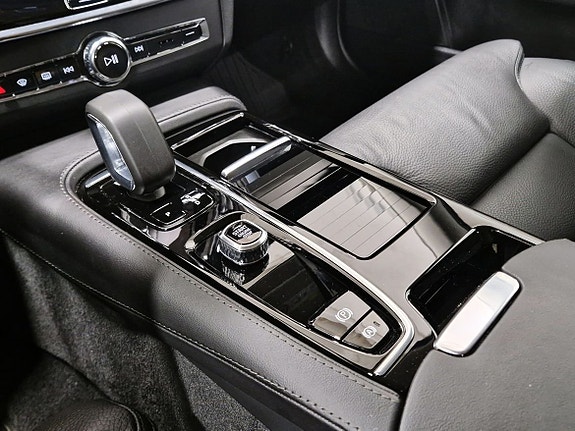 Volvo V90 12 of 17