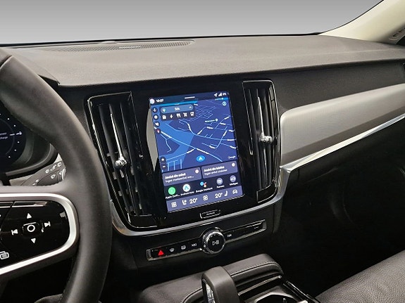 Volvo V90 9 of 17