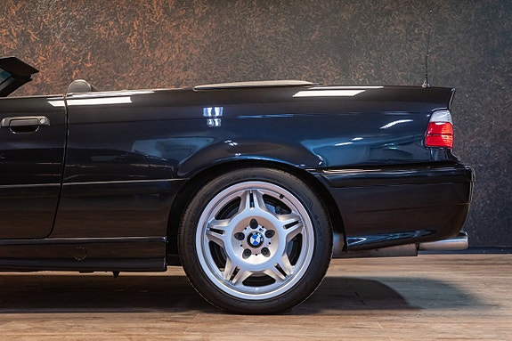 BMW M3 12 of 30