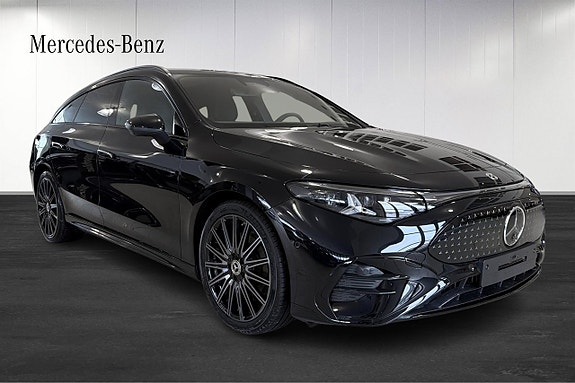 Mercedes-Benz CLA350 3 of 5